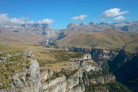 We did not find results for: Pico Mondoto Reisefuhrer Von Torla Ordesa Bergfuhrer