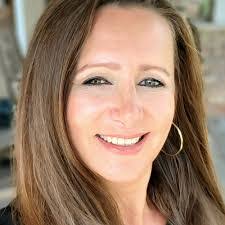 Judy Melancon's Instagram, Twitter & Facebook