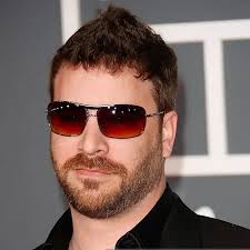 Male and Female Vocalists, Online Singers, vocal tracks.by Studio Pros