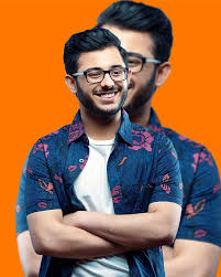 Carryminati Youtube Vs Tiktok In 2020 Famous Youtubers Youtube Net Worth