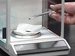 Weighing On An Analytical Balance A Chemistry Lab Demo From Thinkwell