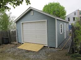 Simply let us know if you want a truss or a hinge roof, space for one, two, or three cars, and additional doors and windows and we'll plan and coordinate everything as per. Maryland Amish Horse Barns Shed Row Barns Run In Sheds And Lean To Barns For Sale In Maryland Northern Virginia And The Panhandle Of West Virginia