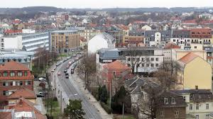 Die deutsche bank hat im vergangenen jahr bundesweit fast 200 filialen geschlossen, nun wird der standort in der königsbrücker straße 15 in dresden von grund auf modernisiert. Konigsbrucker Strasse Archive Seite 2 Von 10 Neustadt Gefluster