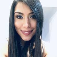 Karen Rosero's Instagram, Twitter & Facebook