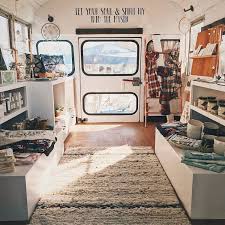 Pin By Lusi On Esty Mobile Boutique Bus House Bus Living
