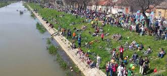 Harti sinoptice temperatura apei presiunea atmosferica avertizari meteo meteoprog.ro. Vremea Chiar O Ia Razna La Timisoara Crestere De Temperatura De 27 De