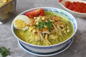 Menurut saya, ayam rebus memiliki rasa yang lebih gurih dan membuat perut terasa nyaman. 5 Resep Soto Ayam Untuk Yang Bingung Masak Apa Hari Ini Reseppedia Blog