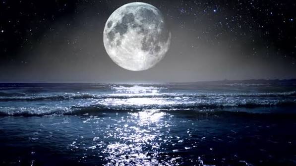 476 Full Moon In Blue Water Stock Videos, Footage, & 4K Video Clips - Getty  Images