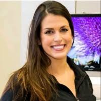 Vicky Dumas's Instagram, Twitter & Facebook