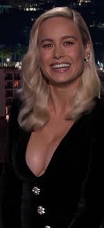 Brie Larson Refusing to Kneel