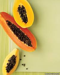 Papaya Ripe Papayas Contain Nearly A Three Day Supply Of Vitamin C And A Significant Amount Of Vitamins E And A The Latte Power Foods Food Nutrition Food List