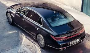 これがヒュンダイ最高峰 新型ジェネシスg90だ ランボルギーニやベントレーのデザイナーを獲得した成果を見てみよう ヒュンダイ ベントレー フォード フォーカス