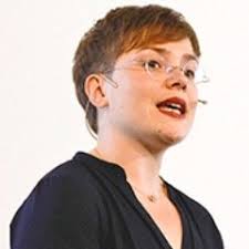 Esther Bishop (@EstherNiedmers)