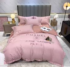 Dall'agnese chanel bedroom set bed: Rugfurnishing Chanel Bedding Set Queen And King Size Facebook