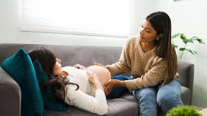 Die gewichtszunahme in der schwangerschaft ist selten kontinuierlich, sondern meist in schüben. Q9ef11umhvb Wm