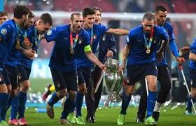 Un coloso donnaruma da a italia su segunda eurocopa 2020 en la tanda de penaltis. 4x5sebot Jto6m