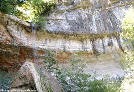 Le Pain De Sucre De Pyrimont Une Stalagmite A Ciel Ouvert Planet Terre