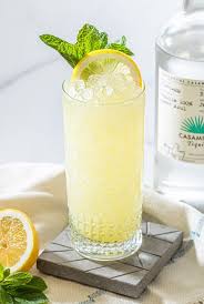 Air lemon madu asam boi ni kalau minum tengah panas memang sedap. 15 Best Mint Cocktails Easy And Refreshing Mint Drink Recipes For Spring