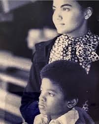 Suzanne at Michael : r/MichaelJackson