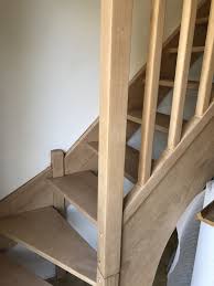 On rentre dans le vif du sujet : Protection Huile Vernis Pour Escalier Et Rambarde En Bois Linternaute Com