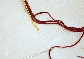 Die richtige knotentechnik ist essentiell um dir dein neue lieblingsarmband zu knüpfen. Et Omnia Vanitas Diy Violettes Makramee Armband