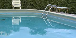 Check spelling or type a new query. Comment Nettoyer Les Traces De La Ligne D Eau D Une Piscine