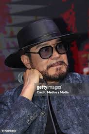 1,049 La Mafia Photos & High Res Pictures