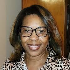 Patti Kinney's Instagram, Twitter & Facebook