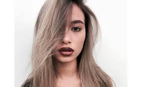 Unter mitarbeit der april ferri. Smoked Marshmallow Hair Dunkler Haaransatz Muss Sein Woman At
