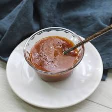 Recette Sauce Caramel Et Beurre Sale En Video Recette Recette Sauce Caramel Recette Caramel Sauce Caramel