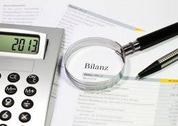 Umsetzung von ifrs 9 wird durch die banken­ aufsicht genau beobachtet­. Banken Rechnungswesen Banktrainings Und Bankseminare Fur Finanzdienstleister Keilhammer Consulting Munchen