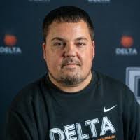 Wesley Hinton's Instagram, Twitter & Facebook