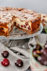 Sommerlicher Kirsch Quark Kuchen Mit Schokotupfen Quarkkuchen Ohne Boden Kuchen Mit Kirschen Kuchen