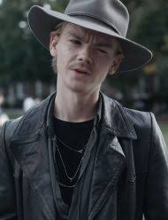 The Queen's Gambit Thomas Brodie-Sangster coat