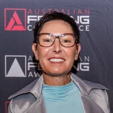 Raquel Manning's Instagram, Twitter & Facebook