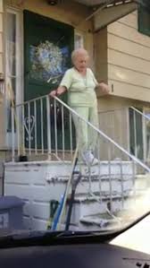 Http 10kwithscott Com Grandma Dancing To Rock Music Funny Babies Dancing Old Lady Humor Funny Old People
