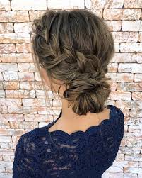 This hairstyle is nothing but tons of generous volume and textures in the body. 41 Perfect Wedding Hairstyles For Medium Hair Wedding Forward