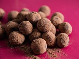 Truffes Au Chocolat De Noel Au Thermomix Recette Thermomix Truffes Au Chocolat Chocolat Noel Recette Truffe Chocolat