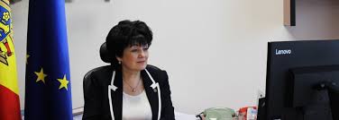 Bănuiesc că ministrul a cerut informaţiile direcţiilor de resort din minister. Ministerul EducaÈ›iei Culturii È™i CercetÄƒrii Guvernul Republicii Moldova