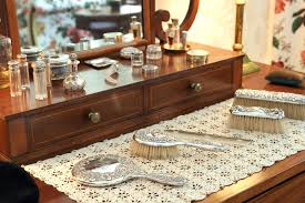 Check spelling or type a new query. Vintage Vanity Sets A Look At An Elegant Essentials Lovetoknow