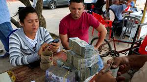 The last year that venezuela had inflation in the single digits was in 1983. Hyperinflation Venezuela Fuhrt Im August Neue Wahrung Ein