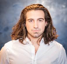 Good hair days and headshots work well together ••• #headshots #portraits  #portraiture #photography #modeling #malemodel #downtownsavannah  #historicdistrict #plantriversidedistrict #riverstreet