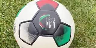 We did not find results for: Serie C Presentato Il Nuovo Pallone 2021 22