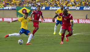 Charles miller, um brasileiro que estudava na inglaterra e lá teve contato com o futebol e, em 1894, trouxe uma bola e um conjunto de regras para o brasil. A Rede Globo Matou O Futebol Brasileiro E Vai Continuar Matando Gustavo Conde Brasil 247