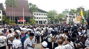 25 february at 03:04 ·. Hari Guru 2018 Tanggal 25 November Berikut Tradisi Peringatan Hari Guru Di Seluruh Dunia Banjarmasin Post