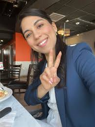 Are there any lady entrepreneurs interested in attending a networking group  tomorrow morning?