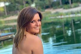 No «a tarde é sua», apresentadora diz que a morte do pai de ana catharina do «big brother», trouxe memórias do seu pai que faleceu há dois anos. Maria Botelho Moniz Vive Amor Em Segredo Com Piloto A Ferver Vidas