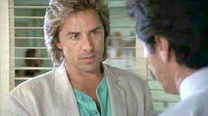 Whether it is in shows like friends or brooklyn nine nine, don johnson's style has been a talking point for decades now. 4 Of The Worst Hairstyles From The 1980s Page 3