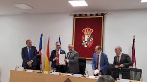 El Campus de Albacete dirigirá la segunda edición del Máster en Derecho  Electoral y Partidos Políticos