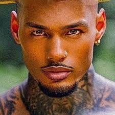 Damien Logan's Instagram, Twitter & Facebook